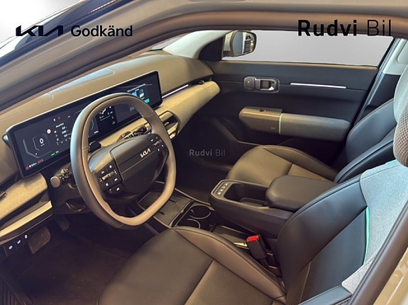 Kia EV4 8 of 14