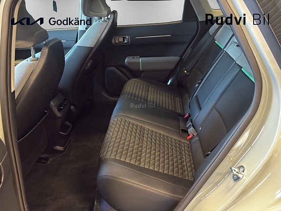 Kia EV4 9 of 14
