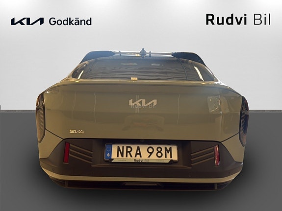 Kia EV4 5 of 14