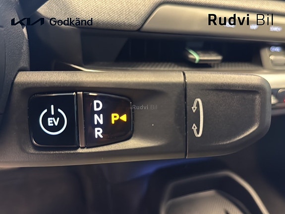 Kia EV4 12 of 14