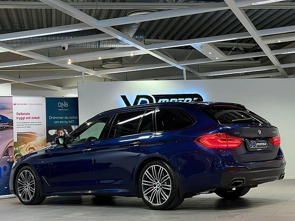 BMW 530i 3 of 5