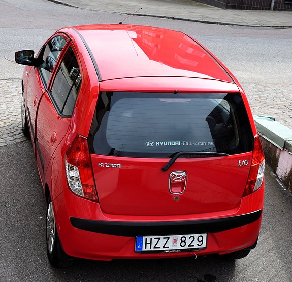 Hyundai i10 3 of 5
