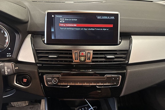 BMW 225xe 18 of 25