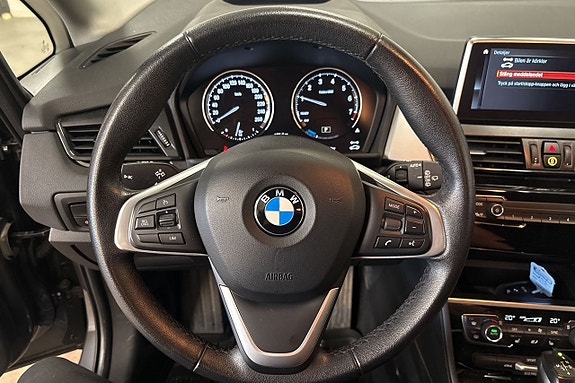 BMW 225xe 17 of 25