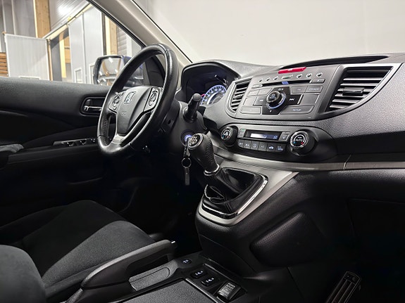 Honda CR-V 23 of 28