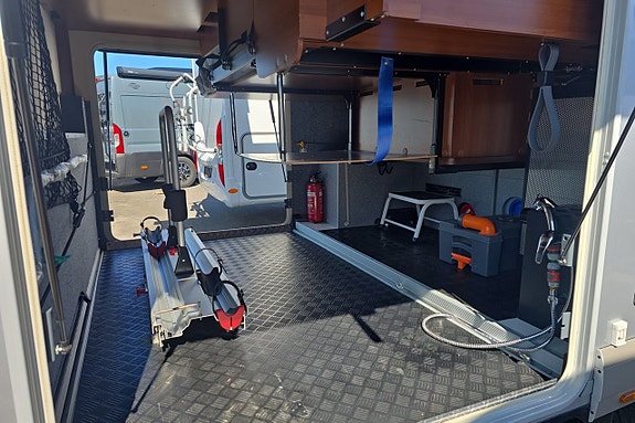 Carthago Liner For Two 53 L 160hk Hydraliska, Solceller, Inverter, Soffgrupp bak 30 of 30