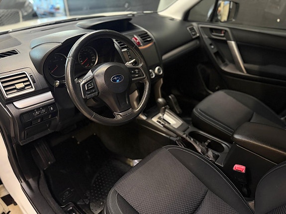 Subaru Forester 7 of 24