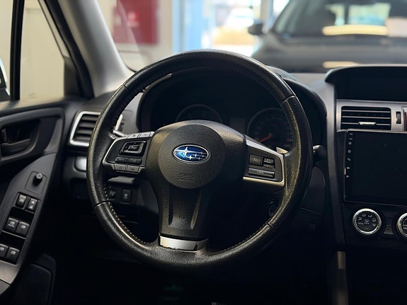 Subaru Forester 9 of 24
