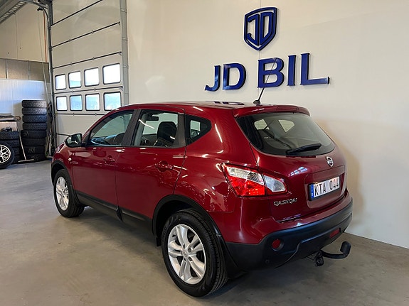 Nissan Qashqai 3 of 5