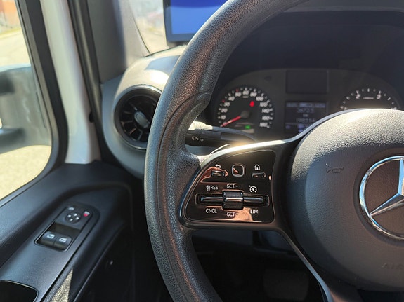 Mercedes-Benz Sprinter 316 15 of 17