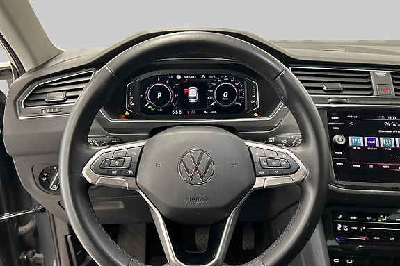 Volkswagen Tiguan 20 of 23