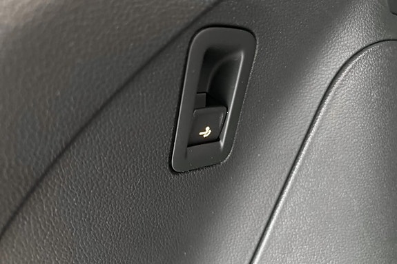 Volkswagen Tiguan 11 of 23