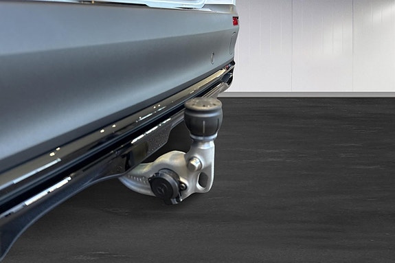 Mercedes-Benz E300 de 6 of 17