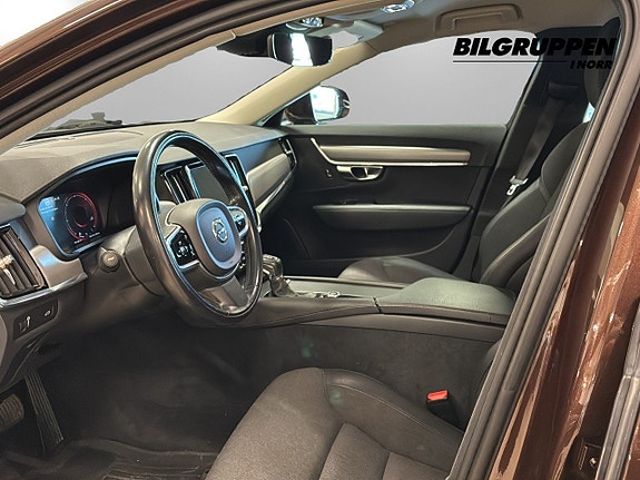 Volvo S90 8 of 15