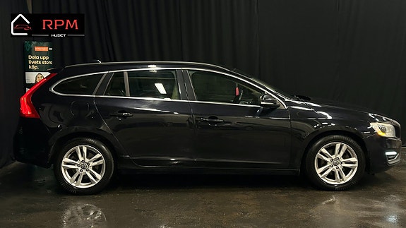 Volvo V60 4 of 5