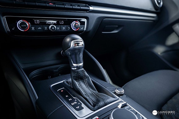 Audi A3 6 of 13