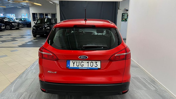 Ford Focus 6 of 15