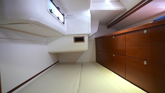 Hanse 461e / 2005 12 of 15