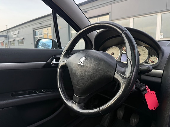Peugeot 407 18 of 25
