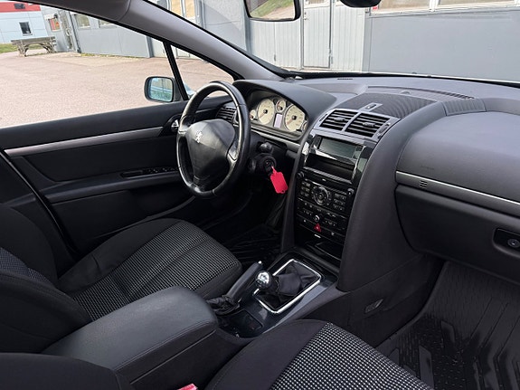 Peugeot 407 13 of 25