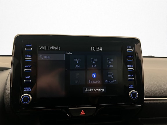 Toyota Yaris 17 of 27