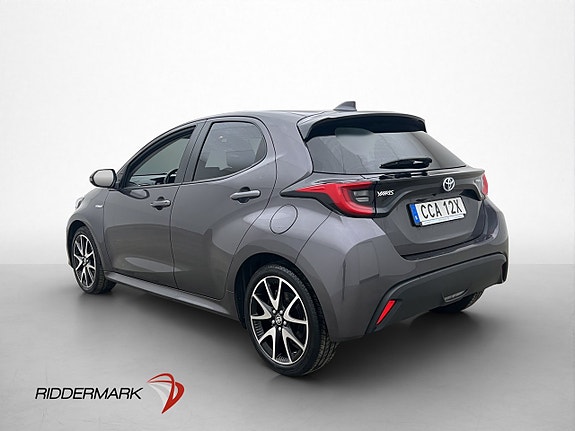Toyota Yaris 6 of 27