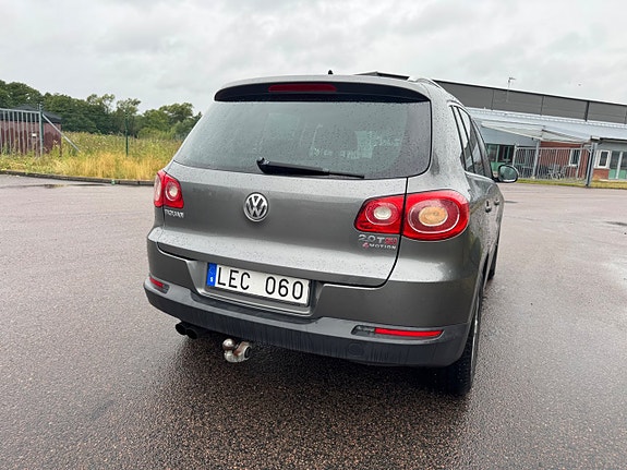Volkswagen Tiguan 4 of 21