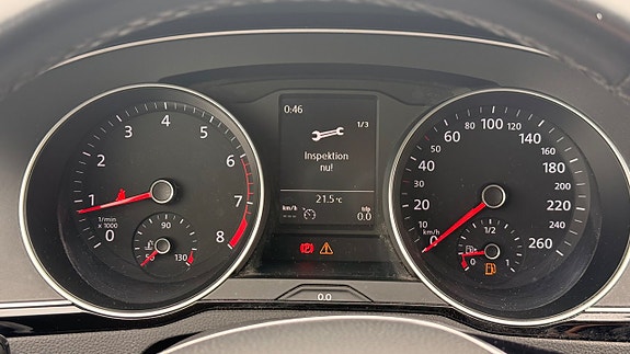 Volkswagen Passat 18 of 30