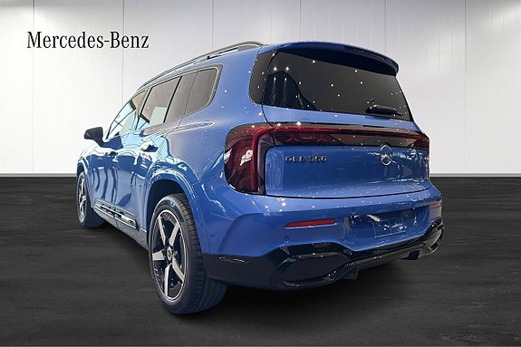 Mercedes-Benz GLB350 3 of 5