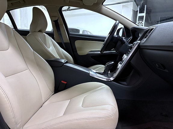 Volvo S60 18 of 19