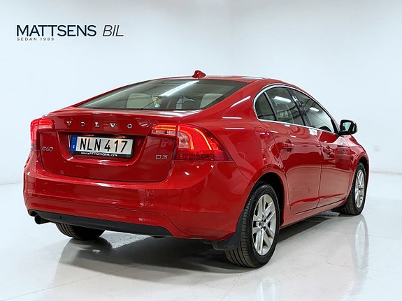 Volvo S60 12 of 19