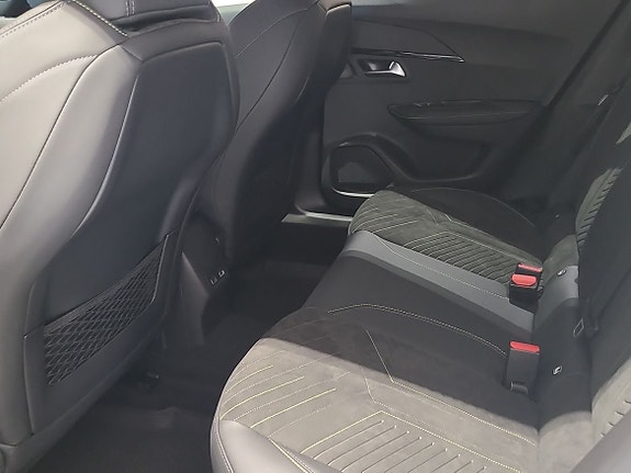 Peugeot 2008 6 of 14