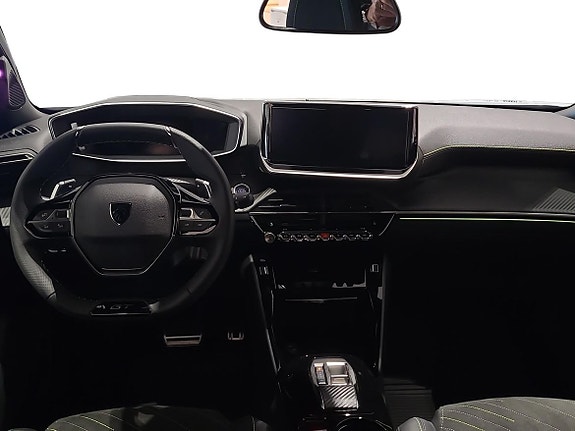 Peugeot 2008 5 of 5