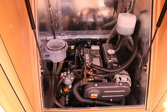 Jeanneau Sun Odyssey 319 11 of 12