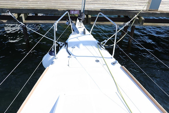 Jeanneau Sun Odyssey 319 3 of 5