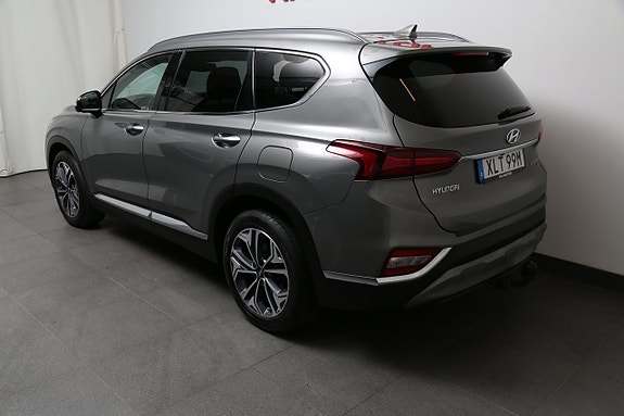 Hyundai Santa Fe 4 of 30