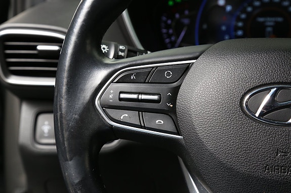 Hyundai Santa Fe 29 of 30