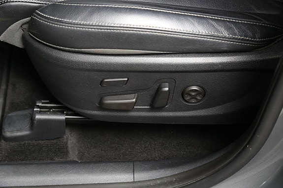 Hyundai Santa Fe 20 of 30