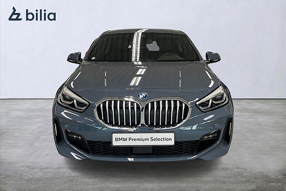 BMW 118i 5 of 5