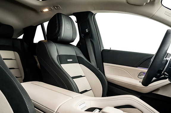 Mercedes-Benz GLE53 26 of 30