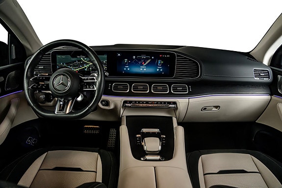 Mercedes-Benz GLE53 13 of 30