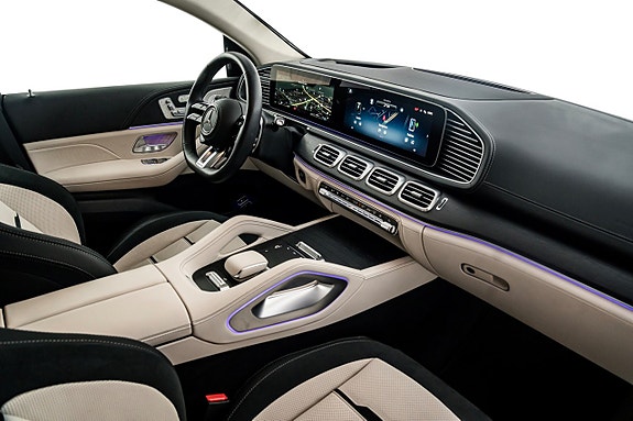 Mercedes-Benz GLE53 14 of 30