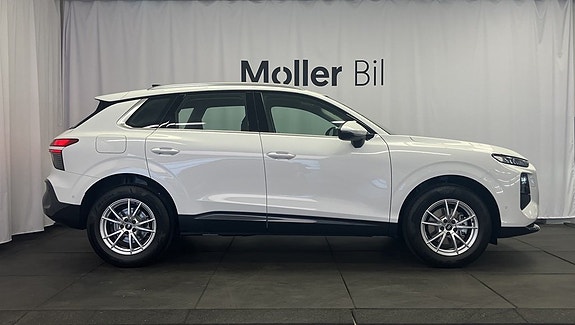 Audi Q3 4 of 5