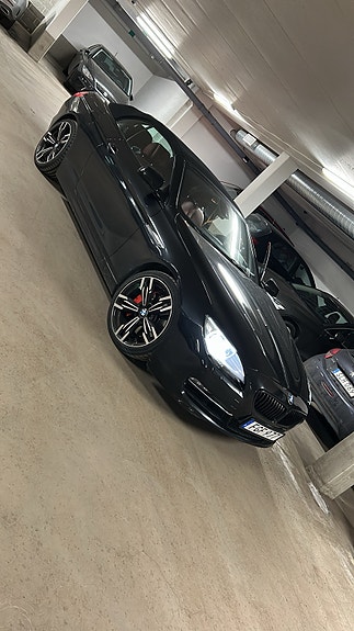 BMW 640i 4 of 5