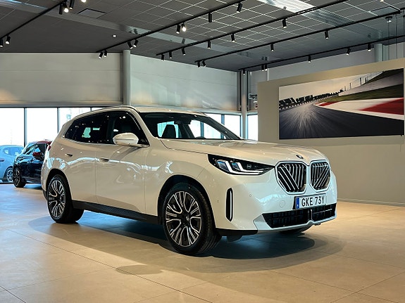 BMW X3 3 of 5