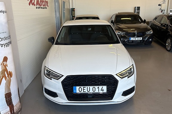 Audi A3 4 of 24