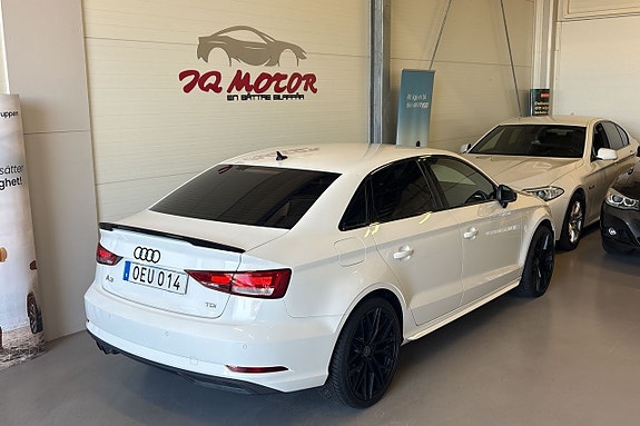 Audi A3 8 of 24