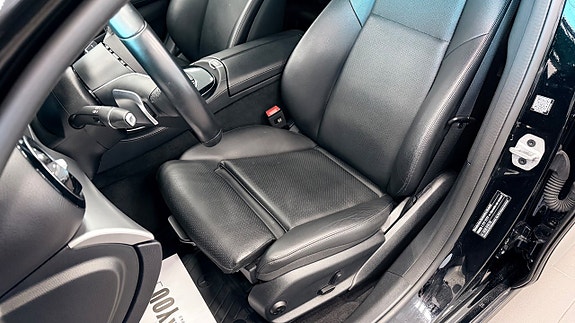 Mercedes-Benz E220 d 12 of 18