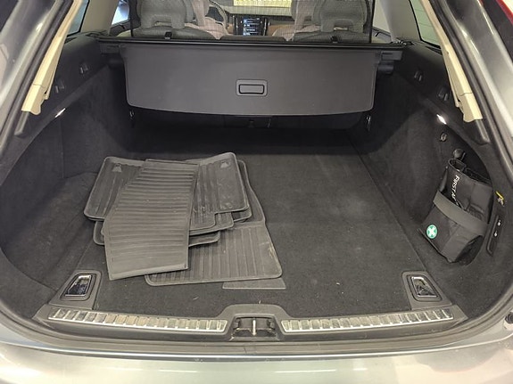 Volvo V90 8 of 10