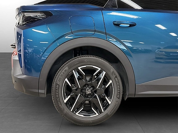 Peugeot 3008 14 of 15